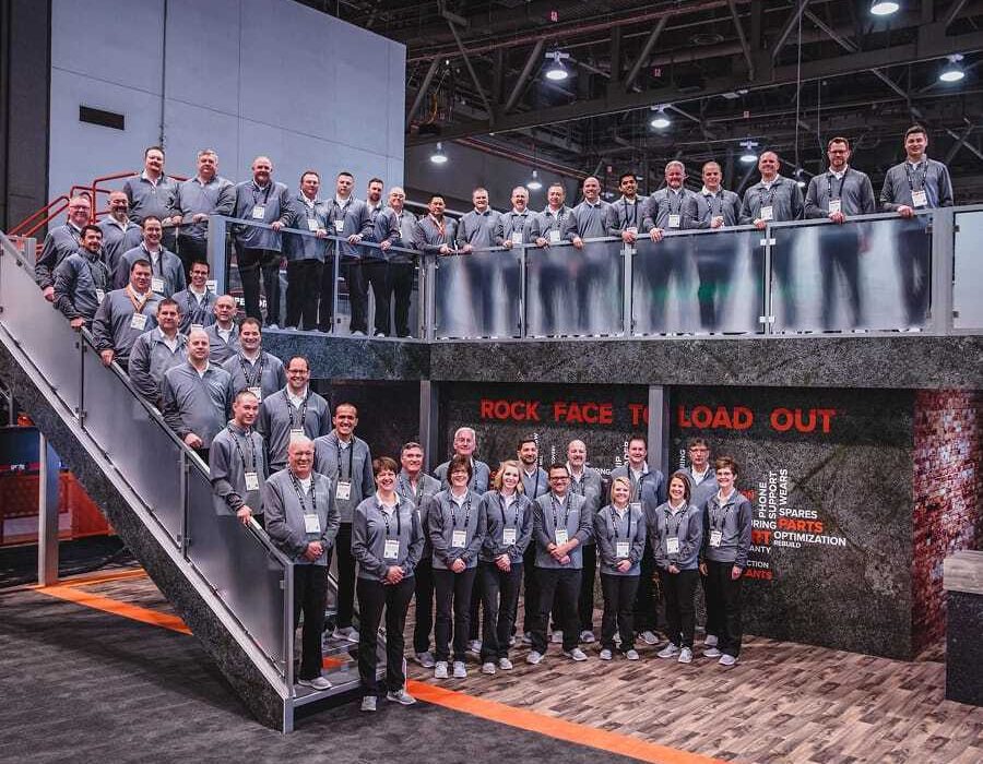 conexpo-2017_group-shot_004